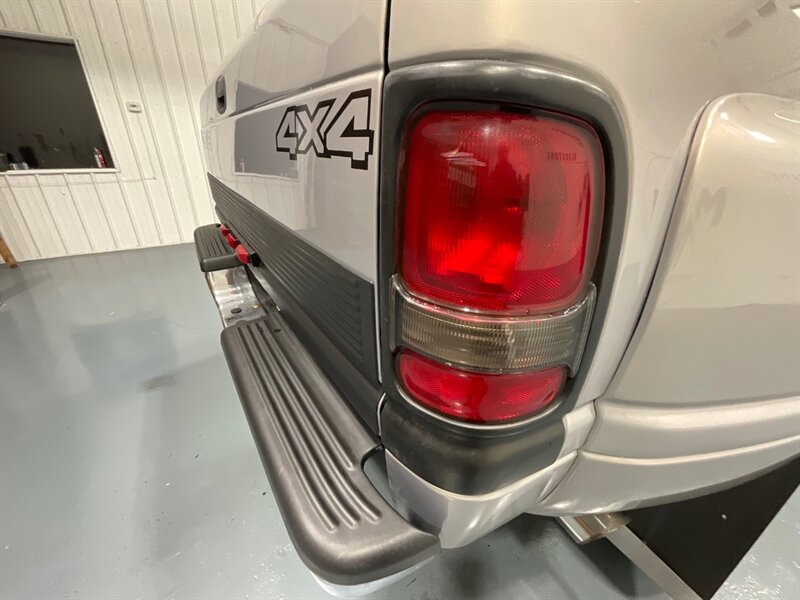 1997 Dodge Ram 3500 Laramie SLT 4X4 5.9L DIESEL 12-VALVE / DUALLY / gear vendors overdrive unit controller/ 105K MILES / ZERO RUST - Photo 28 - Gladstone, OR 97027