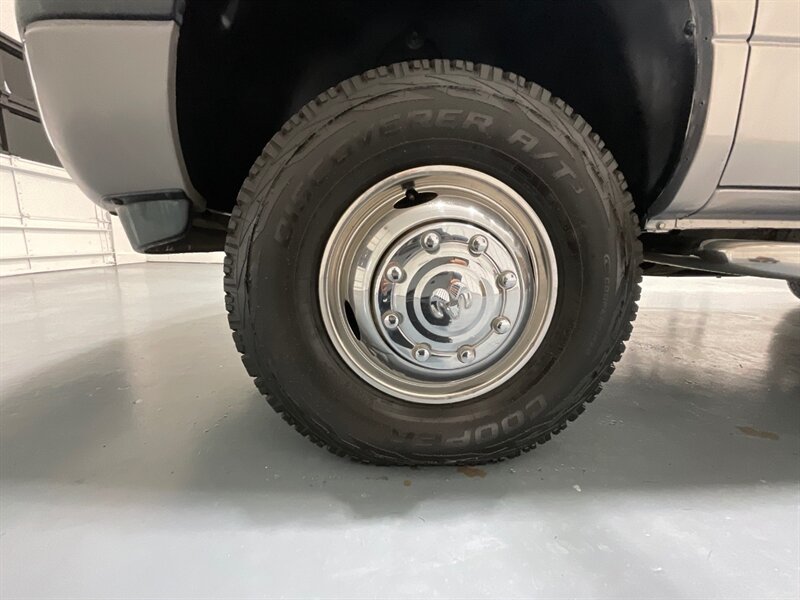 1997 Dodge Ram 3500 Laramie SLT 4X4 5.9L DIESEL 12-VALVE / DUALLY / gear vendors overdrive unit controller/ 105K MILES / ZERO RUST - Photo 22 - Gladstone, OR 97027