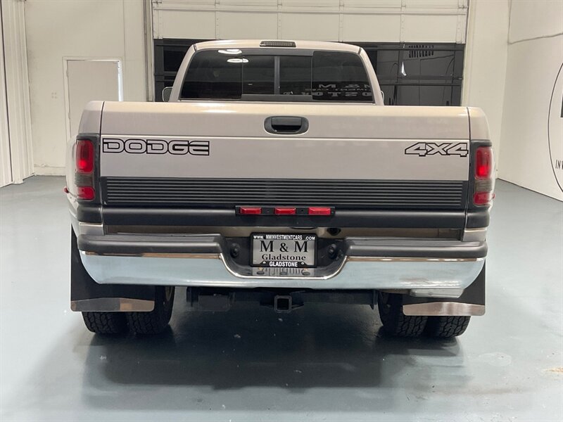 1997 Dodge Ram 3500 Laramie SLT 4X4 5.9L DIESEL 12-VALVE / DUALLY / gear vendors overdrive unit controller/ 105K MILES / ZERO RUST - Photo 6 - Gladstone, OR 97027