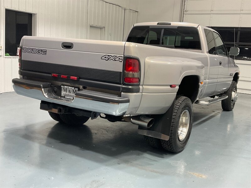 1997 Dodge Ram 3500 Laramie SLT 4X4 5.9L DIESEL 12-VALVE / DUALLY / gear vendors overdrive unit controller/ 105K MILES / ZERO RUST - Photo 7 - Gladstone, OR 97027