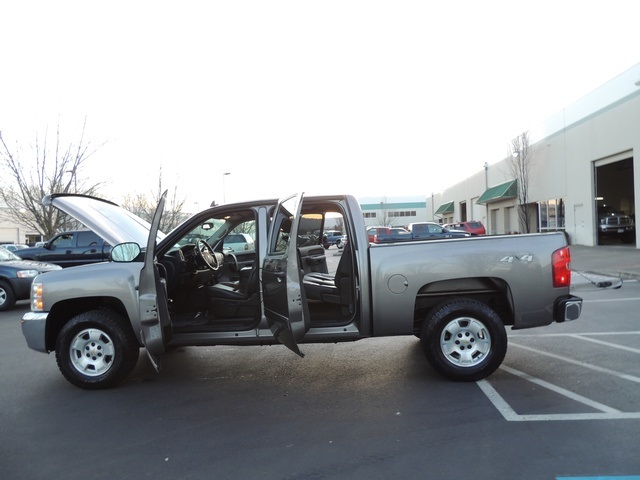 2012 Chevrolet Silverado 1500 LT / Crew Cab / 4X4 / 6.2L 8Cyl / Leather /1-OWNER   - Photo 26 - Portland, OR 97217