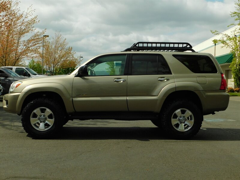 2007 Toyota 4Runner SR5 V6 4.0L / 4X4 / DIFF LOCK / LIFTED