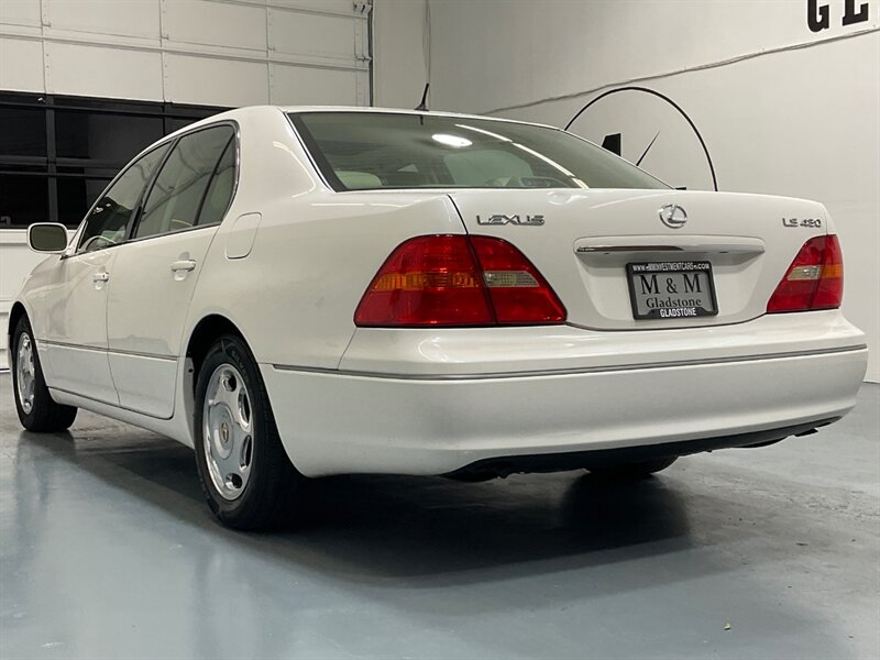 2001 Lexus LS LUXURY Sedan / NAVIGATION / FULLY LOADED   - Photo 8 - Gladstone, OR 97027