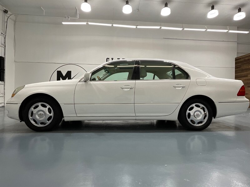 2001 Lexus LS LUXURY Sedan / NAVIGATION / FULLY LOADED   - Photo 3 - Gladstone, OR 97027