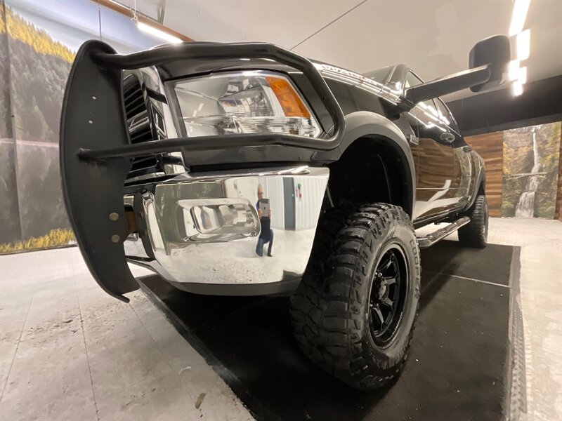 2012 RAM 2500 Powerwagon Crew Cab 4X4 / 5.7L V8 HEMI / LIFTED  / LOCAL TRUCK / RUST FREE / Navigation & Backup Camera / LIFTED w . 35 " MUD TIRES - Photo 9 - Gladstone, OR 97027