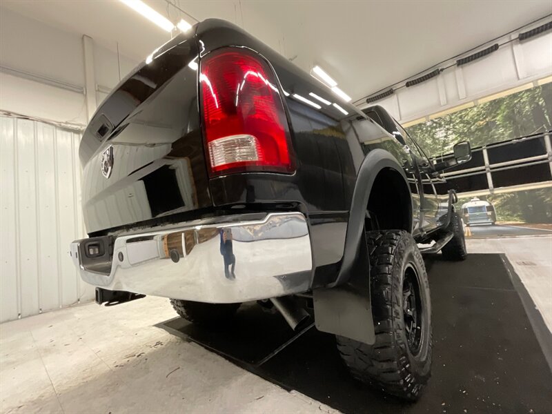 2012 RAM 2500 Powerwagon Crew Cab 4X4 / 5.7L V8 HEMI / LIFTED  / LOCAL TRUCK / RUST FREE / Navigation & Backup Camera / LIFTED w . 35 " MUD TIRES - Photo 10 - Gladstone, OR 97027