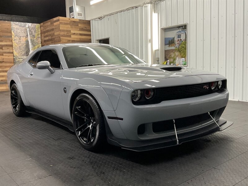 2021 Dodge Challenger R/T Scat Pack Widebody /6.4L / 392 SRT/ 4,000 MILE  1-OWNER / WIDEBODY / Heated Seats & Backup Camera / LOCAL / SHARP  SHARP !! - Photo 2 - Gladstone, OR 97027