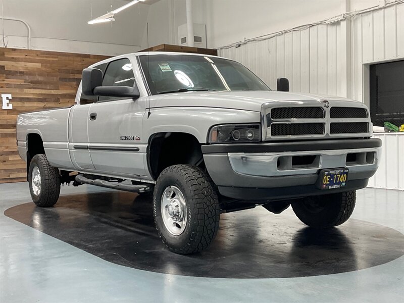 2001 Dodge Ram 2500 SLT 4X4 / 8.0L V10 / NEW TIRES / 89,000 MILES  / LOCAL TRUCK w. ZERO RUST - Photo 57 - Gladstone, OR 97027