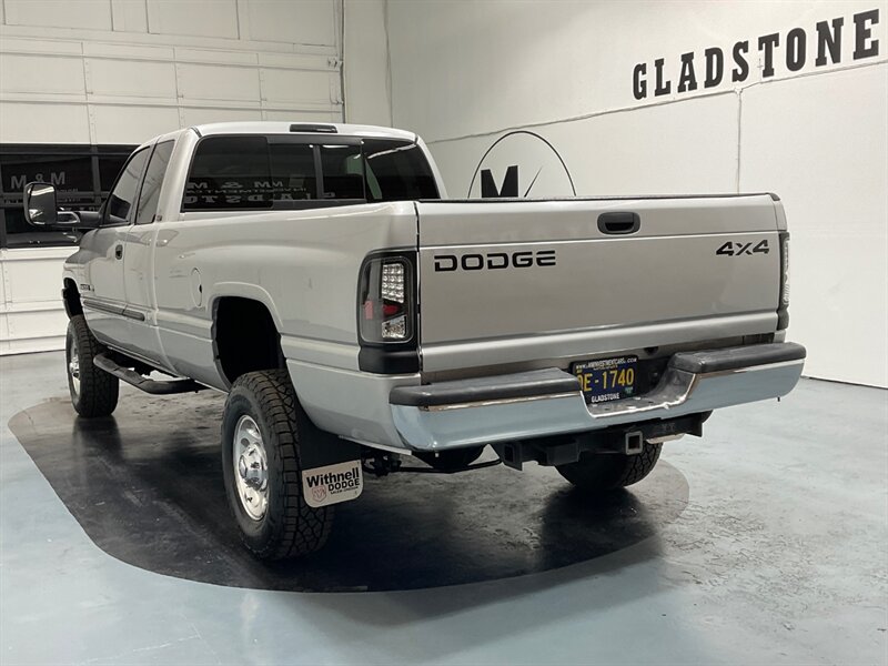 2001 Dodge Ram 2500 SLT 4X4 / 8.0L V10 / NEW TIRES / 89,000 MILES  / LOCAL TRUCK w. ZERO RUST - Photo 9 - Gladstone, OR 97027