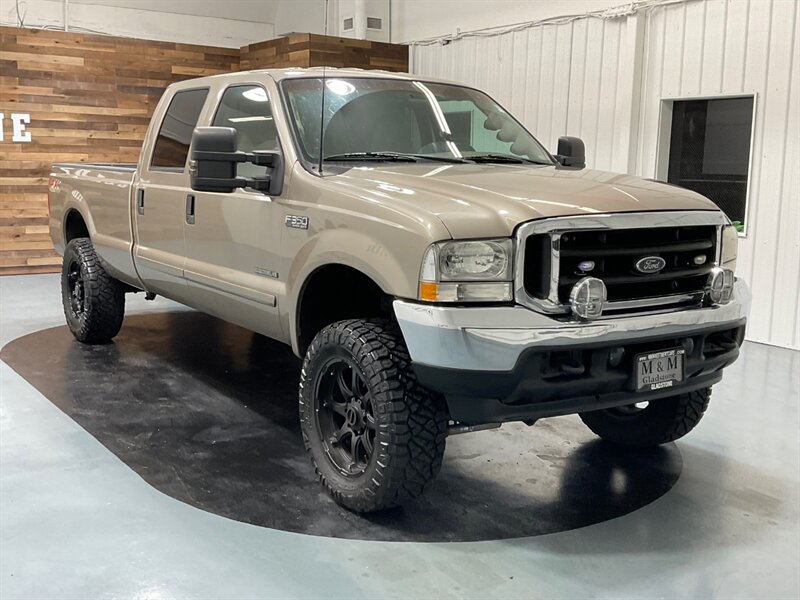 2003 Ford F-350 XLT FX4 Crew Cab 4X4 / 7.3L DIESEL / LIFTED LIFTED  / Backup Camera / NO RUST - Photo 2 - Gladstone, OR 97027