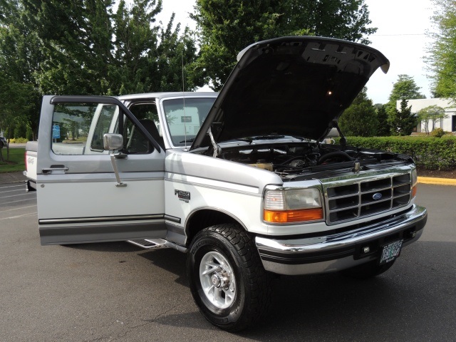 1996 Ford F-250 XLT / 4X4 / 7.3L Turbo Diesel / 5-SPEED MANUAL   - Photo 31 - Portland, OR 97217