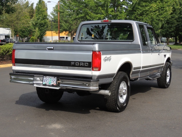 1996 Ford F-250 XLT / 4X4 / 7.3L Turbo Diesel / 5-SPEED MANUAL   - Photo 8 - Portland, OR 97217