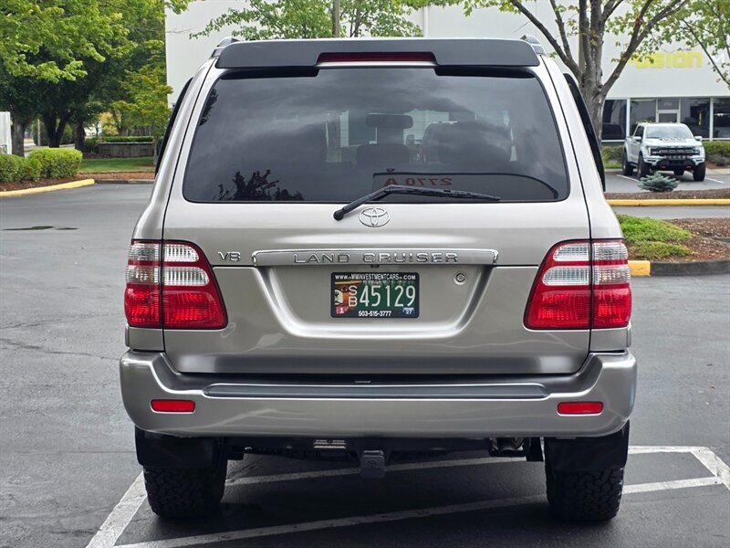 2004 Toyota Land Cruiser 4X4 DOBINSON LIFT / BF GOODRICH / TIMING BELT DONE / CUSTOM BUMPER / 8-PASSENGER / IMMACULATE SHAPE !! - Photo 26 - Portland, OR 97217