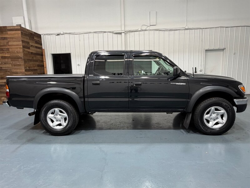 2004 Toyota Tacoma V6 SR5 Double Cab 4X4 / Rear Diff Lock /ZERO RUST  / Backup Camera / Towing Pkg / Timing belt service done - Photo 4 - Gladstone, OR 97027