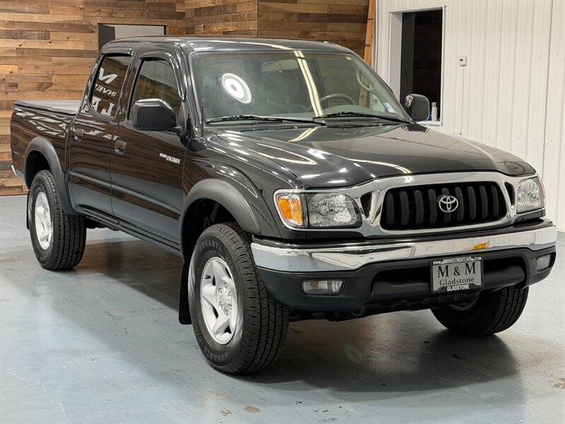 2004 Toyota Tacoma V6 SR5 Double Cab 4X4 / Rear Diff Lock /ZERO RUST  / Backup Camera / Towing Pkg / Timing belt service done - Photo 2 - Gladstone, OR 97027