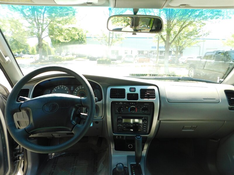 2002 Toyota 4Runner SR5 SPORT EDITION / 4WD / 1-OWNER / NEW LIFT !   - Photo 18 - Portland, OR 97217