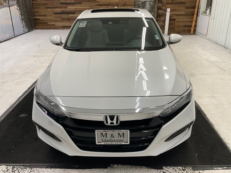 2018 Honda Accord EX-L Sedan / 1.5L 4Cyl Turbo / Leather /NEW TIRES  / Heated Seats / Excel Cond - Photo 5 - Gladstone, OR 97027