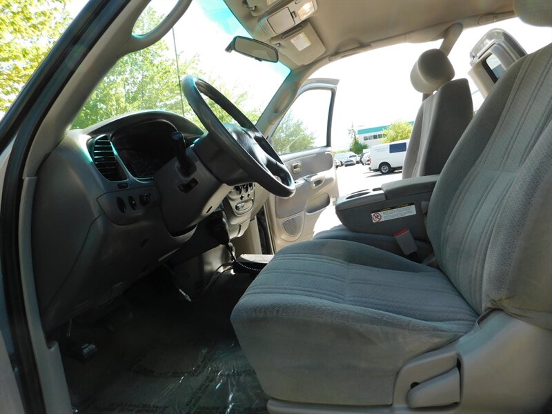 2001 Toyota Tundra SR5 4dr Access Cab SR5 V8 LIFTED / NEW MUDS WHEELS   - Photo 15 - Portland, OR 97217