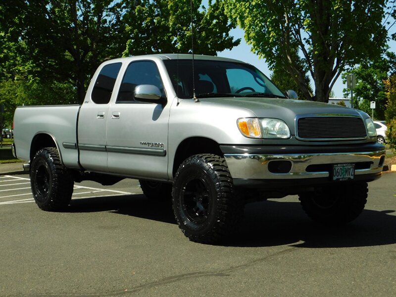 2001 Toyota Tundra SR5 4dr Access Cab SR5 V8 LIFTED / NEW MUDS WHEELS