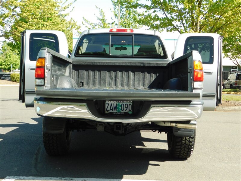 2001 Toyota Tundra SR5 4dr Access Cab SR5 V8 LIFTED / NEW MUDS WHEELS   - Photo 13 - Portland, OR 97217