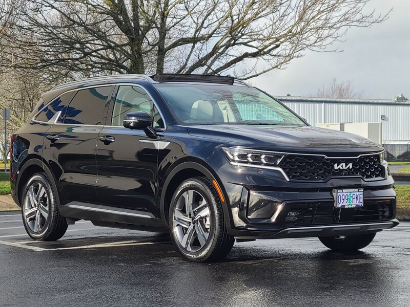 2023 Kia Sorento Hybrid SX Prestige AWD Every Option / 4K / Like New  / Full Warranty / IMMACULATE & FULLY LOADED !!! - Photo 2 - Portland, OR 97217