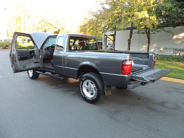 2005 Ford Ranger XLT / 4X4 /SuperCab/ V6 / 5-SPEED MANUAL / 1-OWNER   - Photo 18 - Portland, OR 97217