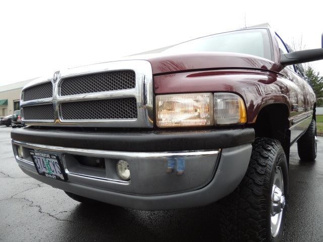 2001 Dodge Ram 2500 4X4 / Short Bed / 5.9L CUMMINS Diesel / 112k miles   - Photo 39 - Portland, OR 97217