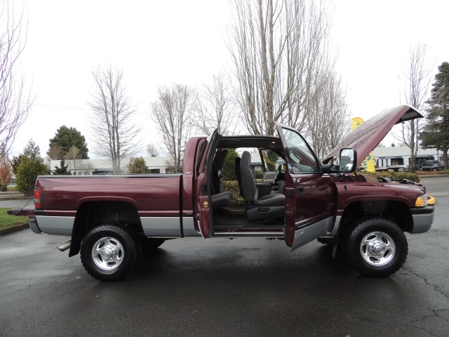 2001 Dodge Ram 2500 4X4 / Short Bed / 5.9L CUMMINS Diesel / 112k miles   - Photo 15 - Portland, OR 97217