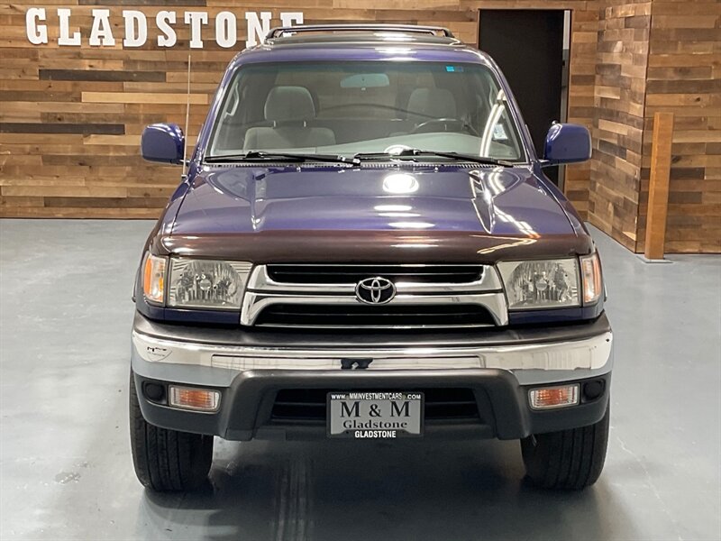 2001 Toyota 4Runner SR5 Sport Utility 4X4 / 3.4L V6 / 118K MILES  / ZERO RUST / SUNROOF / FRESH TIMING BELT SERVICE DONE - Photo 5 - Gladstone, OR 97027