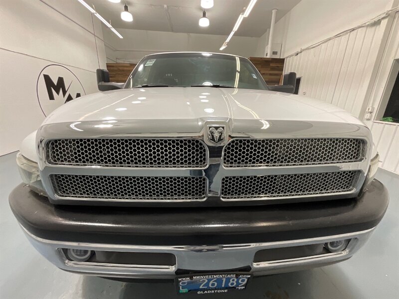 2001 Dodge Ram 2500 Laramie 4X4 5.9L DIESEL / NEW WHEELS & TIRES / Leather Seats / Long Bed / ZERO RUST - Photo 30 - Gladstone, OR 97027