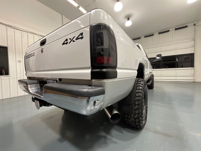 2001 Dodge Ram 2500 Laramie 4X4 5.9L DIESEL / NEW WHEELS & TIRES / Leather Seats / Long Bed / ZERO RUST - Photo 54 - Gladstone, OR 97027