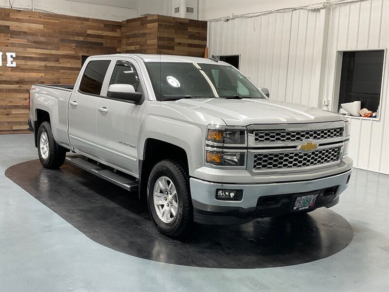 2015 Chevrolet Silverado 1500 LT Crew Cab 4X4 / 5.3L V8 / 6.5ft Bed  / LOCAL OREGON TRUCK - Photo 2 - Gladstone, OR 97027