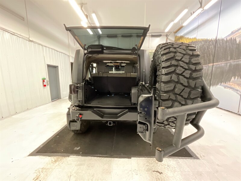 2008 Jeep Wrangler Unlimited X 4X4 / HARD TOP/ LIFTED w. 37 " MUD TIRE  / LOCAL JEEP / RUST FREE / WINCH / LIGHT BAR / LOTS OF EXTRAS - Photo 29 - Gladstone, OR 97027