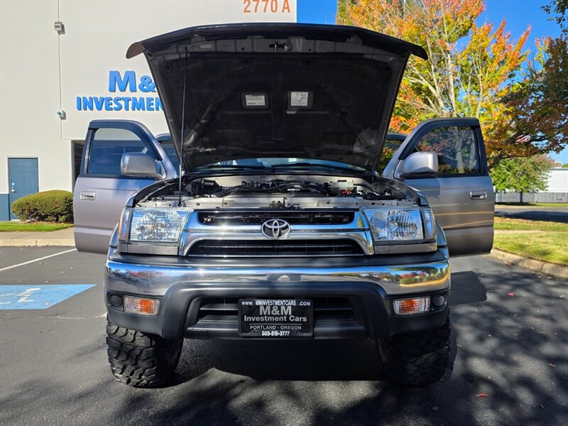 2001 Toyota 4Runner SR5 V6 / 4X4 / DIFF LOCK / TIMING BELT DONE / NEW TIRES / NEW LIFT / SERVICE RECORDS - Photo 29 - Portland, OR 97217