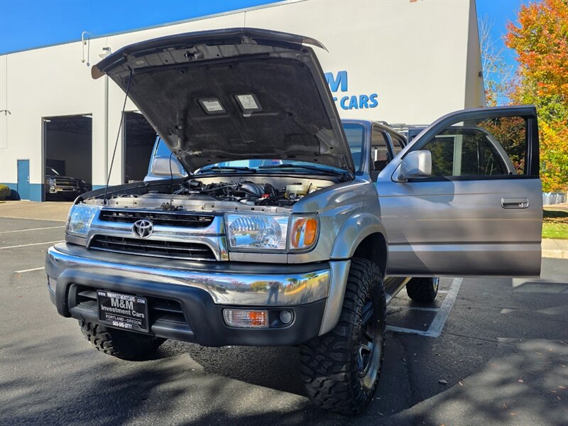 2001 Toyota 4Runner SR5 V6 / 4X4 / DIFF LOCK / TIMING BELT DONE / NEW TIRES / NEW LIFT / SERVICE RECORDS - Photo 25 - Portland, OR 97217