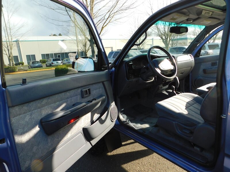 2000 Toyota Tacoma V6 2dr X-Cab 1-Owner TimingBeltDone LIFTED W/ MUD   - Photo 18 - Portland, OR 97217