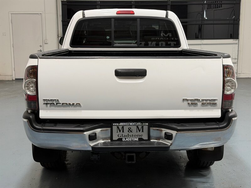 2012 Toyota Tacoma PreRunner V6 SR5 / NEW TIRES / Backup Camera /LOCAL TRUCK w. ZERO RUST - Photo 6 - Gladstone, OR 97027