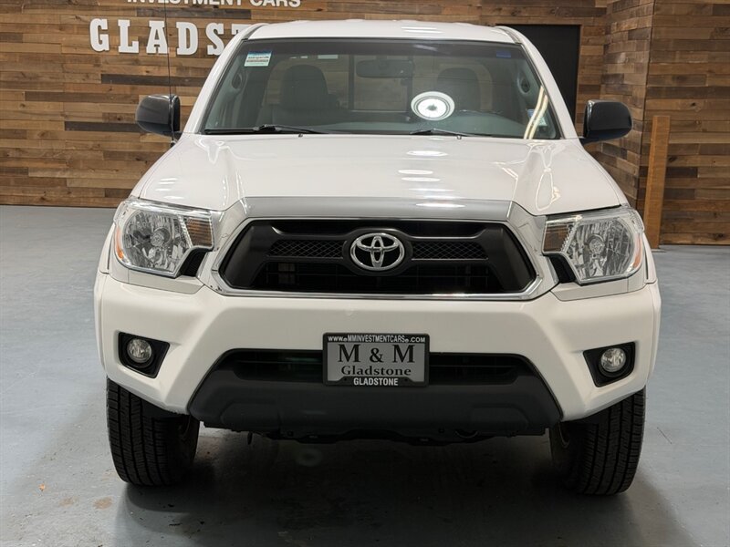 2012 Toyota Tacoma PreRunner V6 SR5 / NEW TIRES / Backup Camera /LOCAL TRUCK w. ZERO RUST - Photo 5 - Gladstone, OR 97027