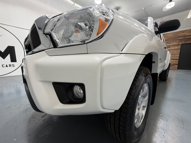2012 Toyota Tacoma PreRunner V6 SR5 / NEW TIRES / Backup Camera /LOCAL TRUCK w. ZERO RUST - Photo 52 - Gladstone, OR 97027