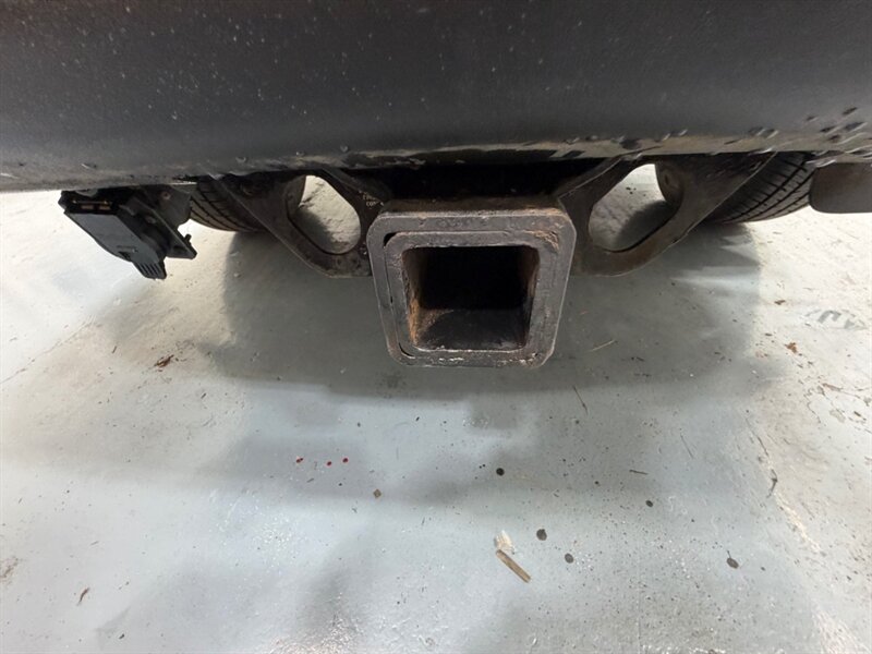 2012 Toyota Tacoma PreRunner V6 SR5 / NEW TIRES / Backup Camera /LOCAL TRUCK w. ZERO RUST - Photo 22 - Gladstone, OR 97027