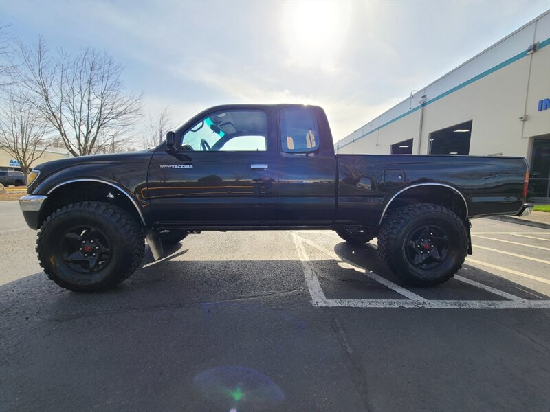 1997 Toyota Tacoma 4X4 / V6 3.4 L TIMING BELT DONE / LIFTED / 1-OWNER  / NEW TIRES / LOCAL TRUCK / NO RUST / LOW MILES !! - Photo 3 - Portland, OR 97217