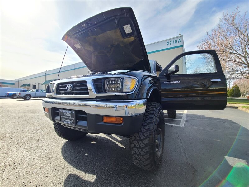 1997 Toyota Tacoma 4X4 / V6 3.4 L TIMING BELT DONE / LIFTED / 1-OWNER  / NEW TIRES / LOCAL TRUCK / NO RUST / LOW MILES !! - Photo 25 - Portland, OR 97217