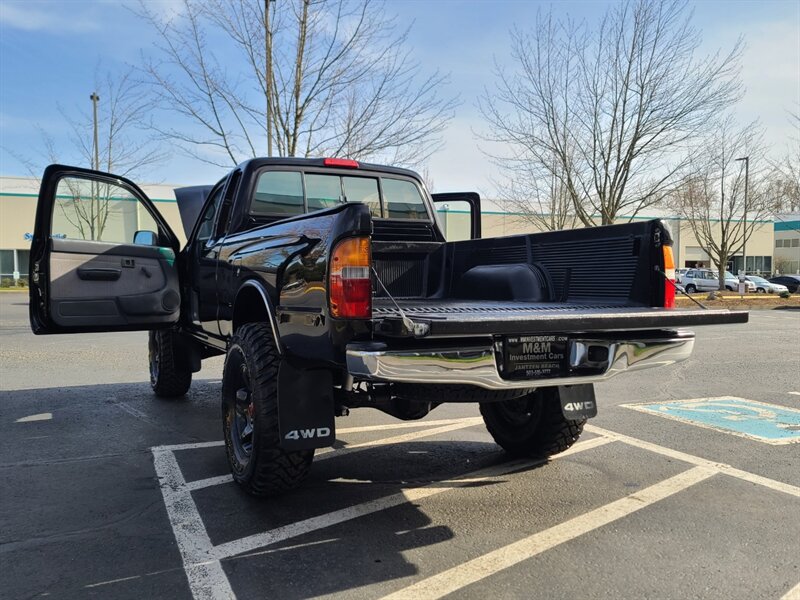 1997 Toyota Tacoma 4X4 / V6 3.4 L TIMING BELT DONE / LIFTED / 1-OWNER  / NEW TIRES / LOCAL TRUCK / NO RUST / LOW MILES !! - Photo 28 - Portland, OR 97217