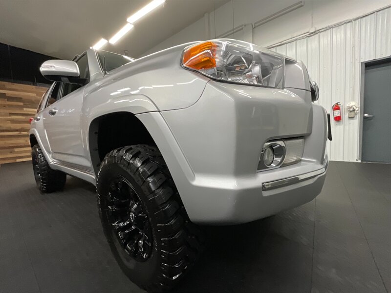 2013 Toyota 4Runner Limited 4X4 / 3RD ROW SEAT / LIFTED LIFTED  Leather & Heated Seats / Navigation & Camera / Sunroof / LIFTED / LOCAL OREGON SUV / RUST FREE !! - Photo 10 - Gladstone, OR 97027