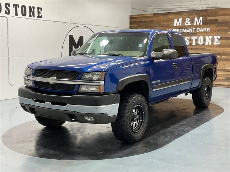 2003 Chevrolet Silverado 2500 LS Extended Cab 4Dr / 4X4 /6.0L V8/ 5-SPEED MANUAL  / LOCAL TRUCK NO RUST - Photo 1 - Gladstone, OR 97027