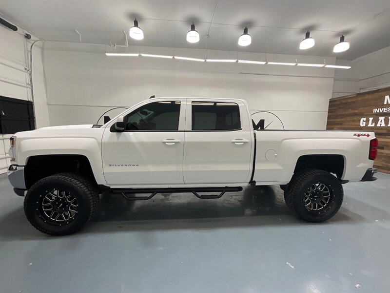 2017 Chevrolet Silverado 1500 LT CREW CAB 4X4 /6-inc LIFT w. NEW TIRES /LONG BED  / ZERO RUST / Leather - Photo 3 - Gladstone, OR 97027