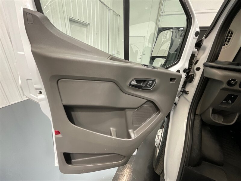 2022 Ford TRANSIT 250 CARGO VAN / AWD / HIGH ROO in Portland, OR