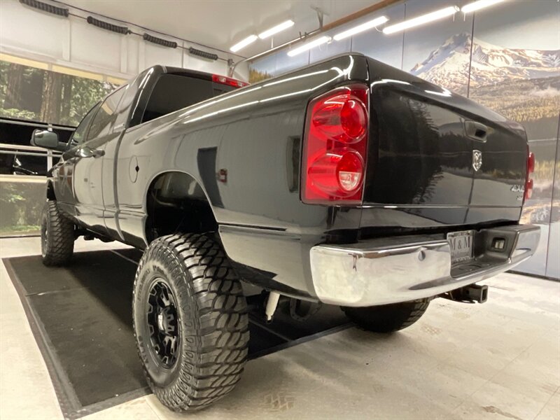 2007 Dodge Ram 2500 SLT MEGACAB 4X4 / 6.7L DIESEL / 6-SPEED MANUAL  / LIFTED w. 37 " MUD TIRES & 17 " XD WHEELS / LOCAL OREGON TRUCK / RUST FREE / SHARP & CLEAN !! - Photo 7 - Gladstone, OR 97027