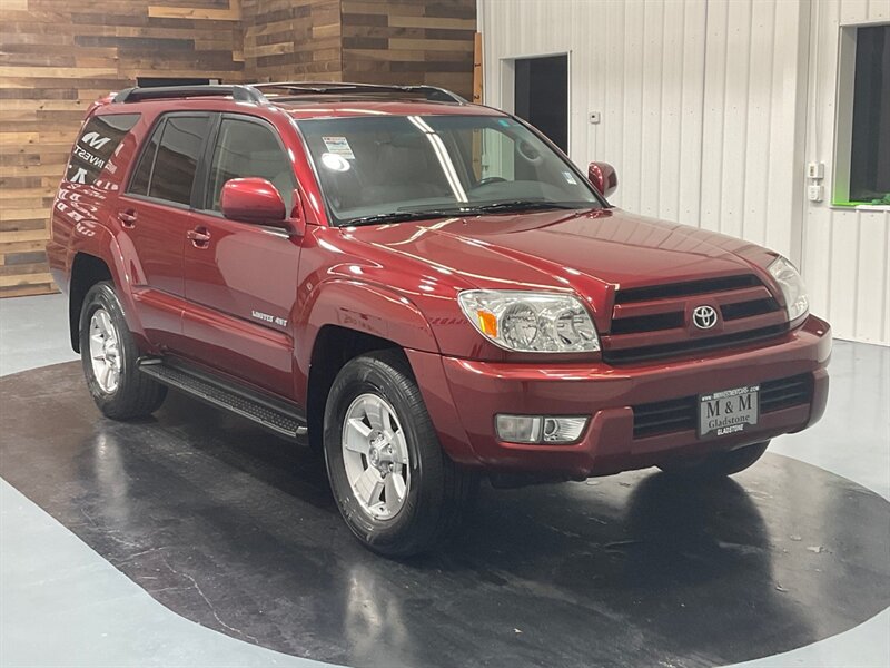 2005 Toyota 4Runner Limited 4X4 / 4.0L V6 / Leather /ONLY 52,000 MILES  / LOCAL RUST FREE - Photo 2 - Gladstone, OR 97027