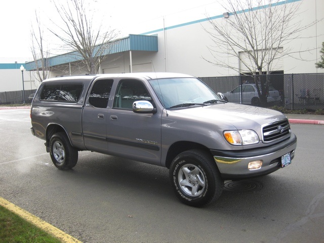 2000 Toyota Tundra SR5/Xtra Cab/ 4WD